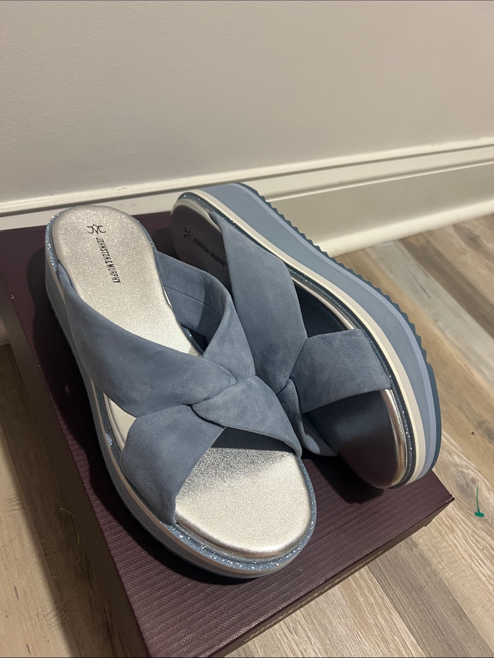 Johnston &‎ Murphy Blue Grace Cross-Band Slide Sandals Size 11 NWT